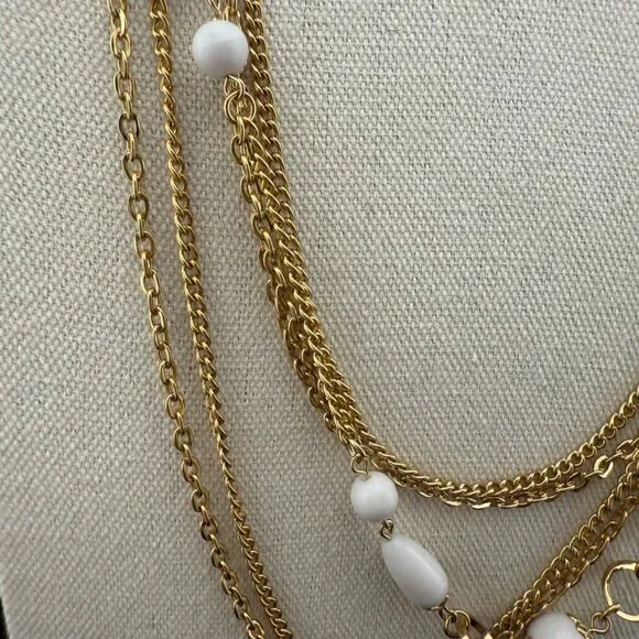 Vintage Gold-Tone Multistrand Necklace With White Plastic Beads Made In Japan - Picture 7 of 9